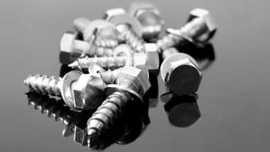 Choosing the Right Machine Screw for Your Project